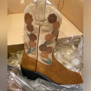 Ariat women’s brown & floral boots